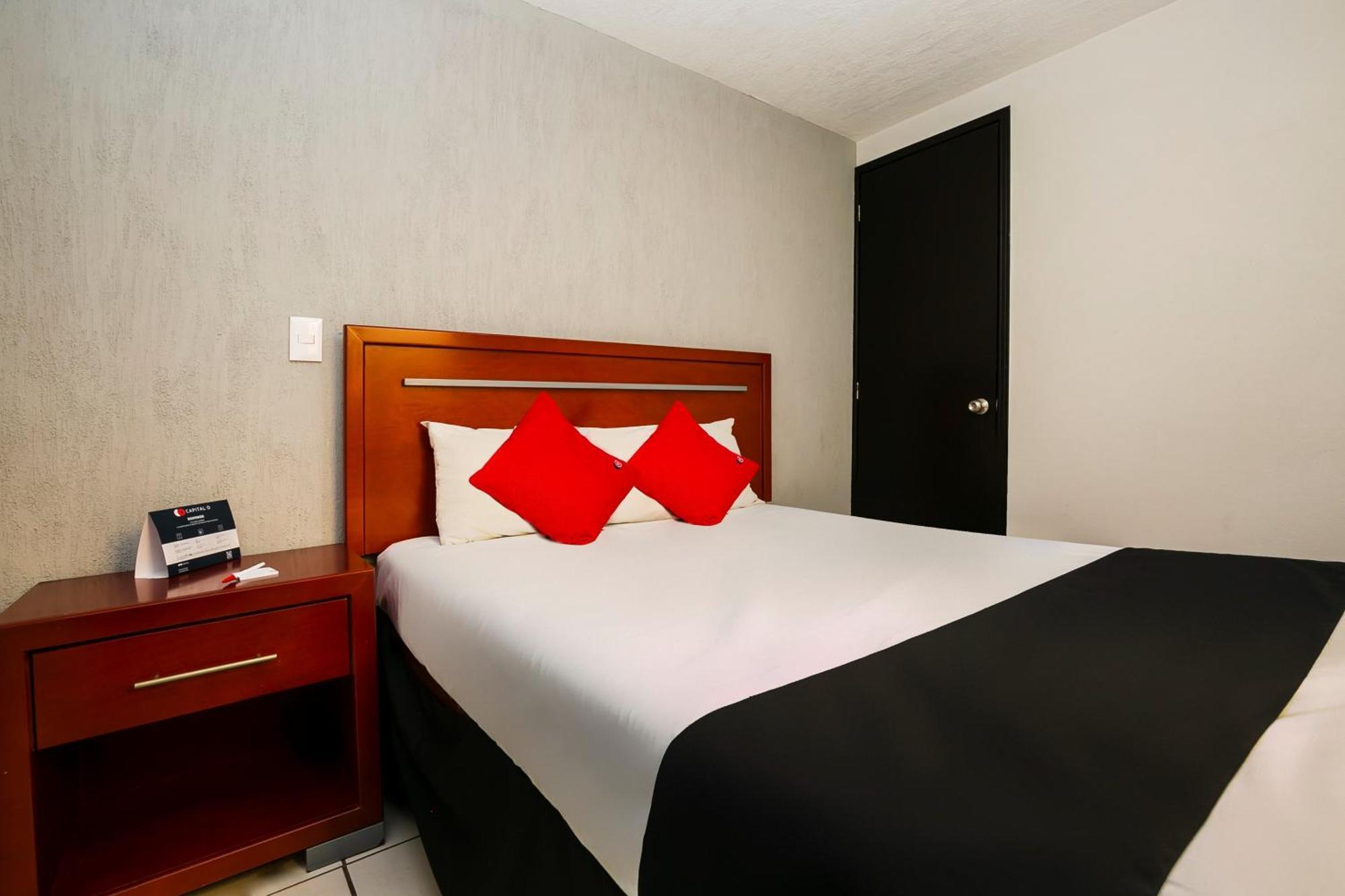 Capital O Hotel Victoria Morelia Exteriér fotografie
