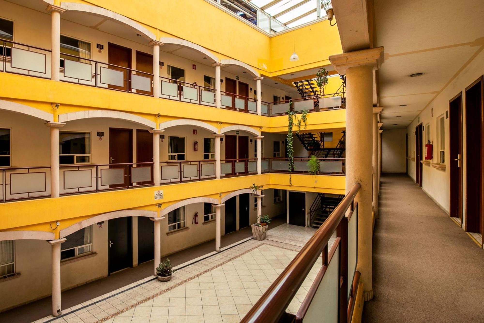 Capital O Hotel Victoria Morelia Exteriér fotografie